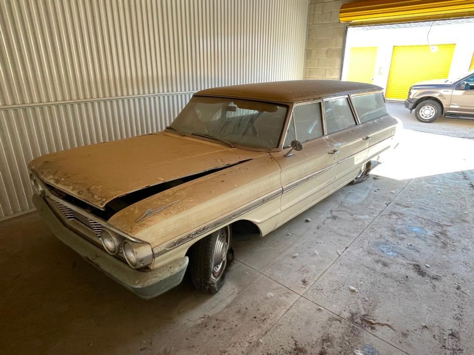 Image for TWO CLASSIC CAR ONLINE ONLY AUCTION!