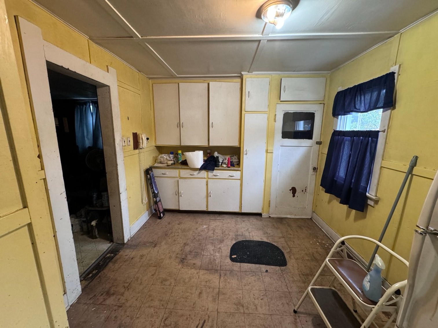 Image for MINIMUM BID AUCTION $12,000! 635 Plymouth St