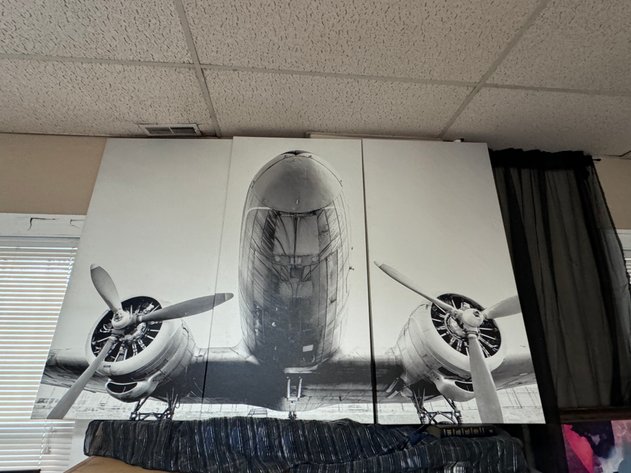 Image for FURNITURE, ARTWORK AND HOUSEHOLD ITEMS ONLINE ONLY AUCTOIN