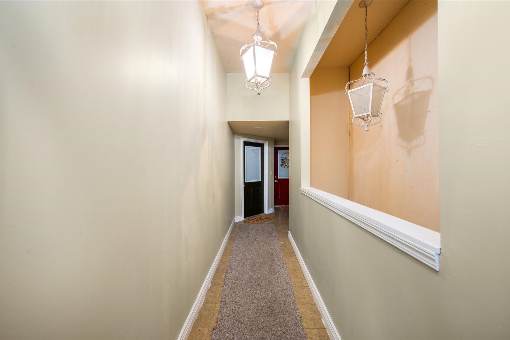 Image for MINIMUM BID AUCTION $170,000! 111 East St.