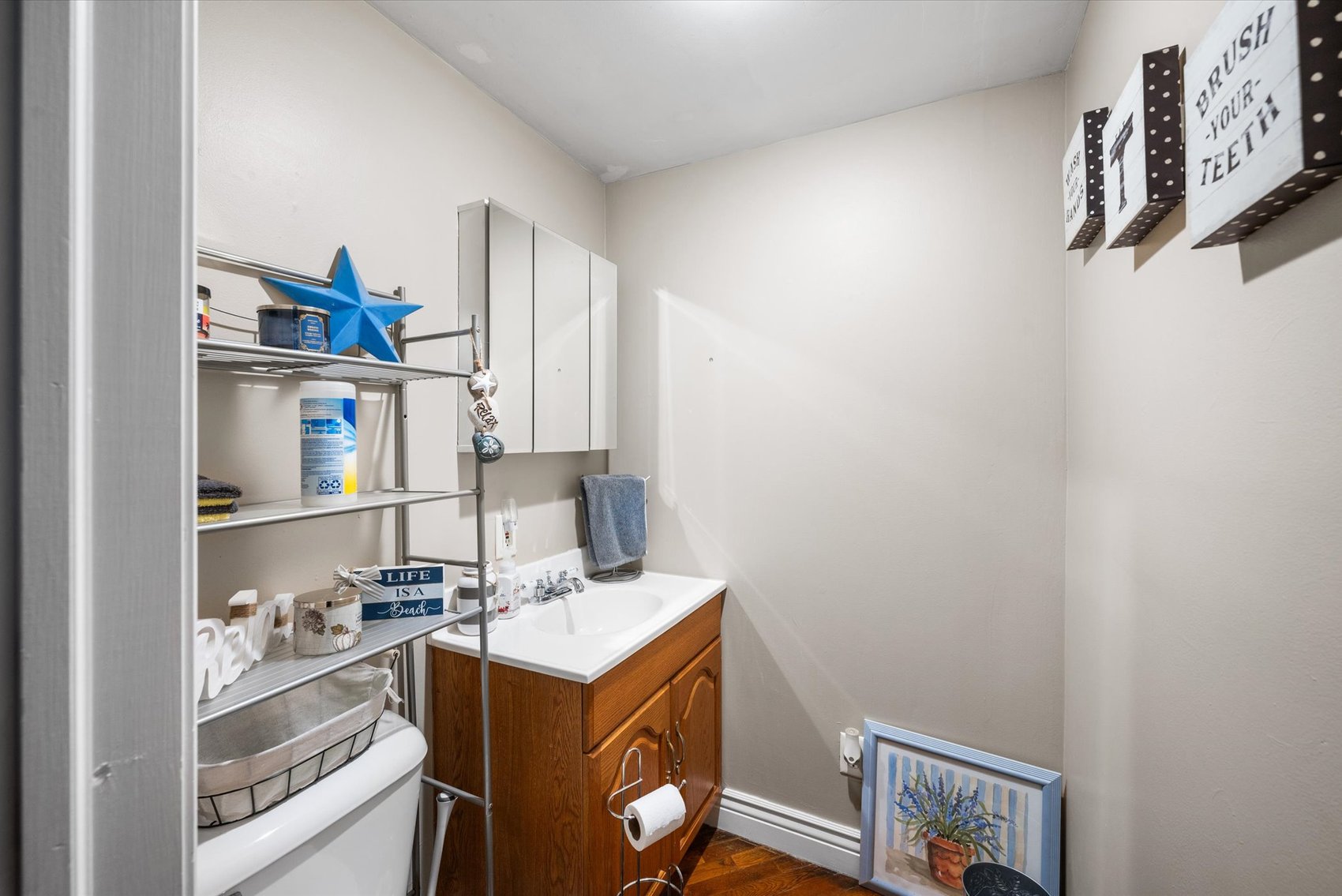 Image for MINIMUM BID AUCTION $170,000! 111 East St.