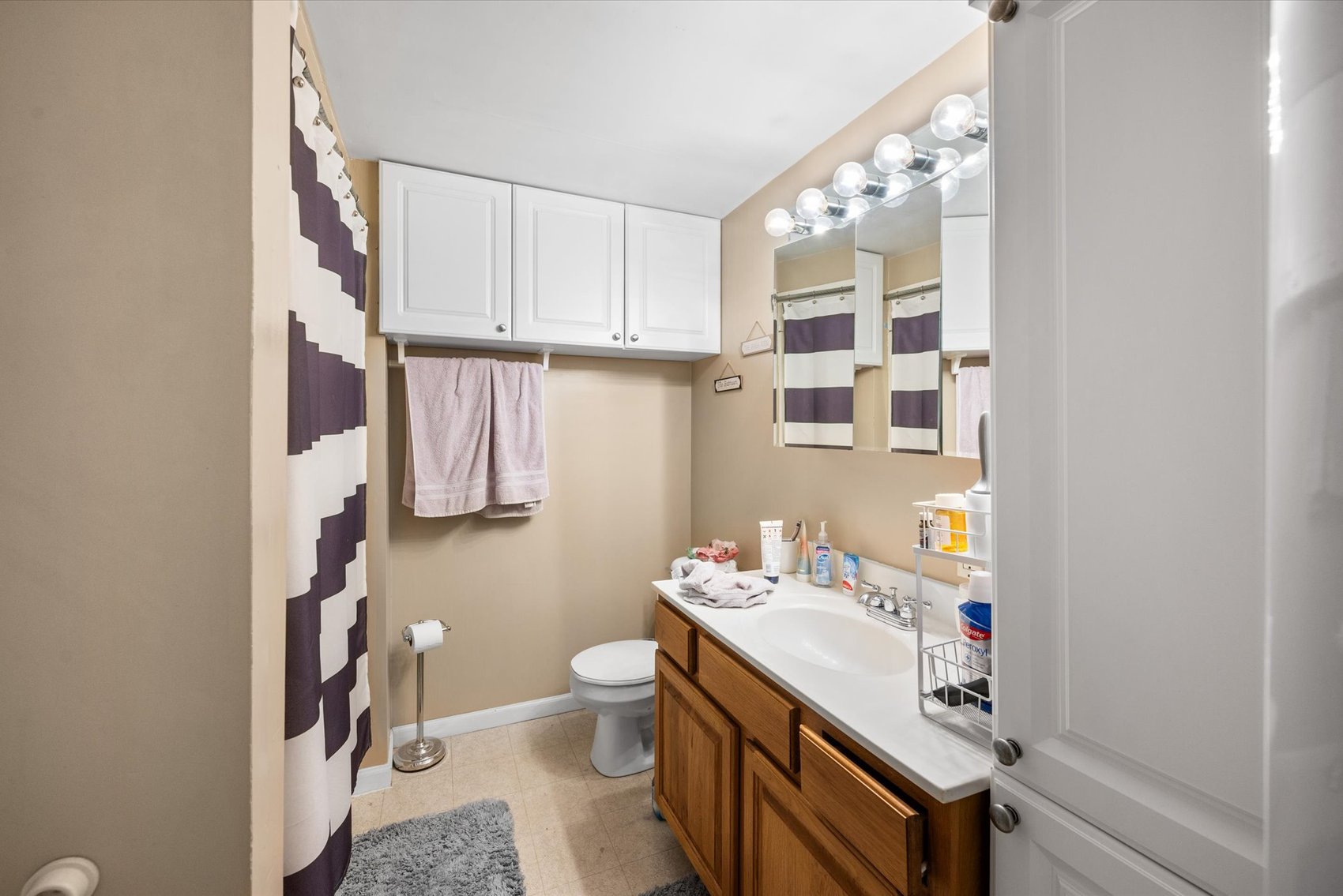 Image for MINIMUM BID AUCTION $170,000! 111 East St.