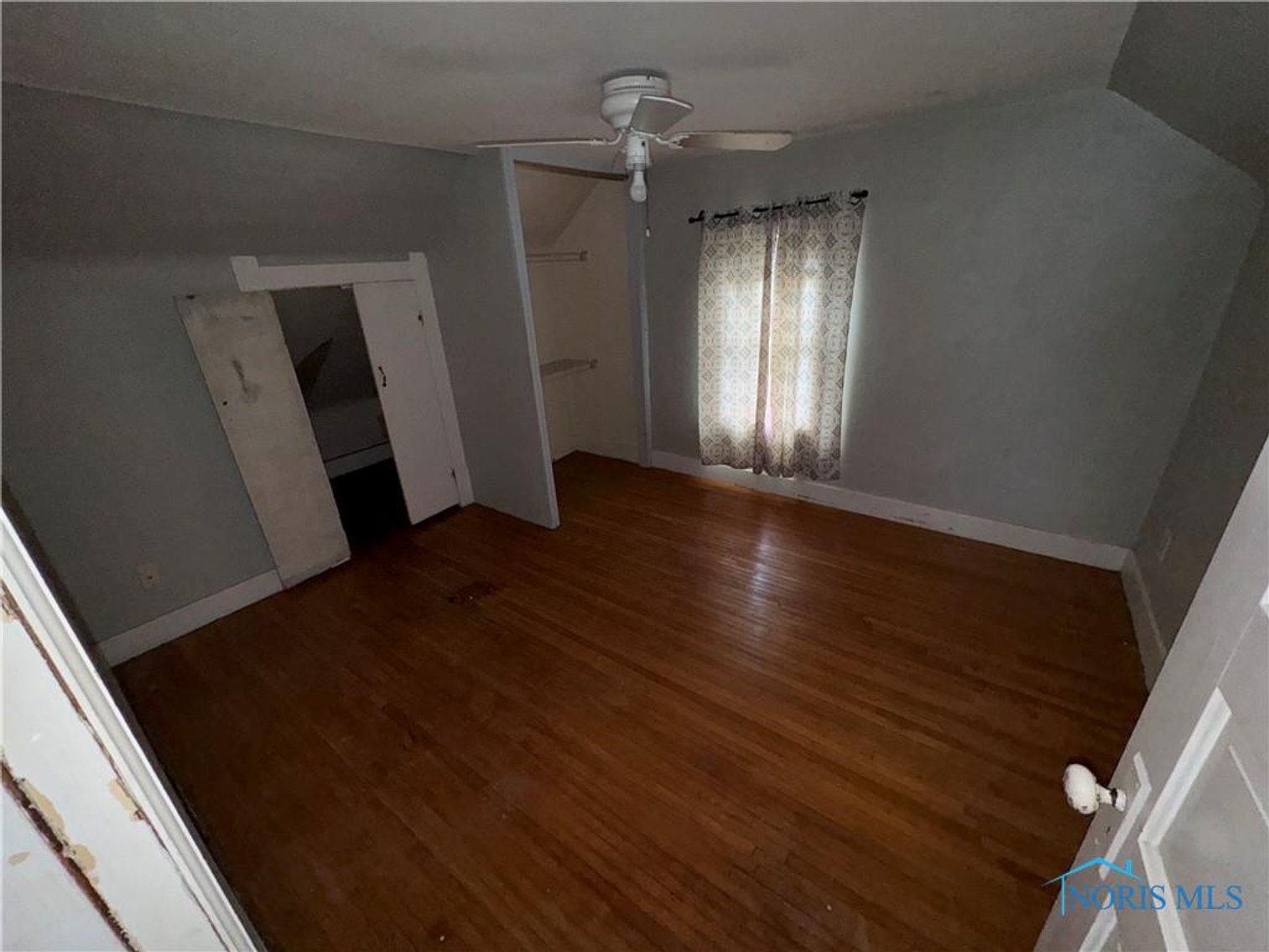 Image for MINIMUM BID AUCTION $70,000! 2227 Rood St