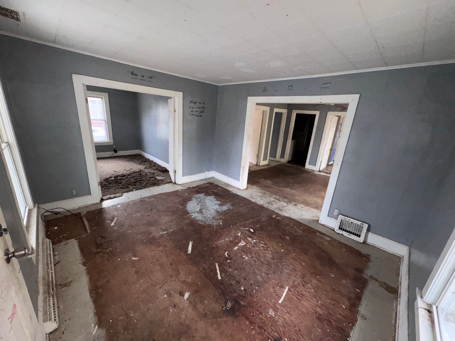 Image for MINIMUM BID AUCTION $25,000! 1723 Stahlwood