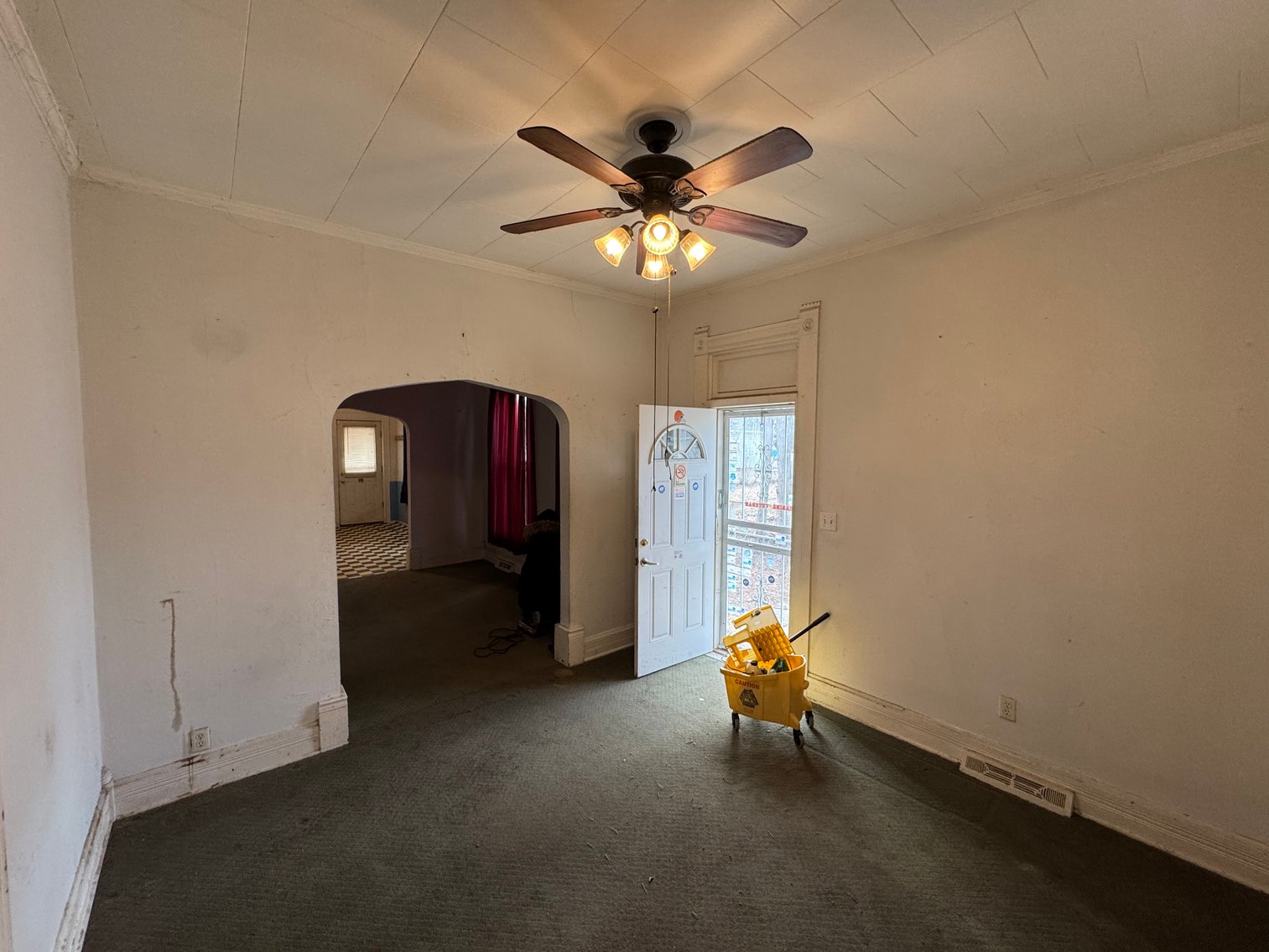 Image for MINIMUM BID AUCTION $19,000! 914 Moore St