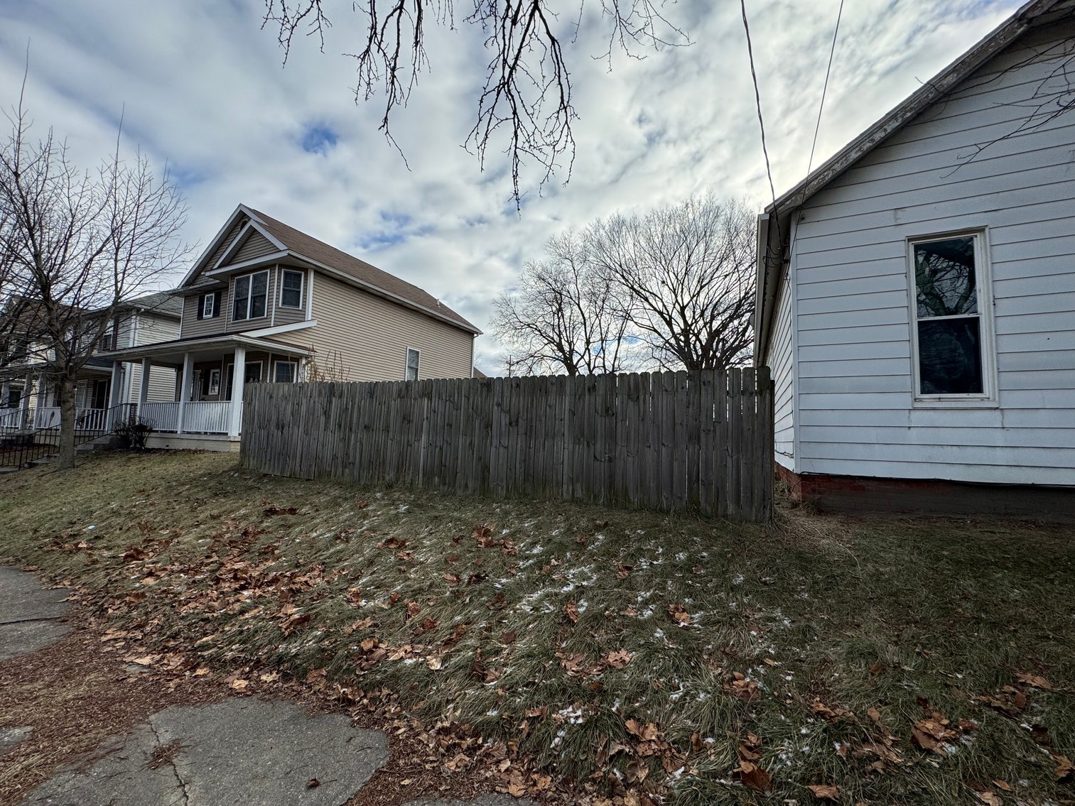 Image for MINIMUM BID AUCTION $19,000! 914 Moore St