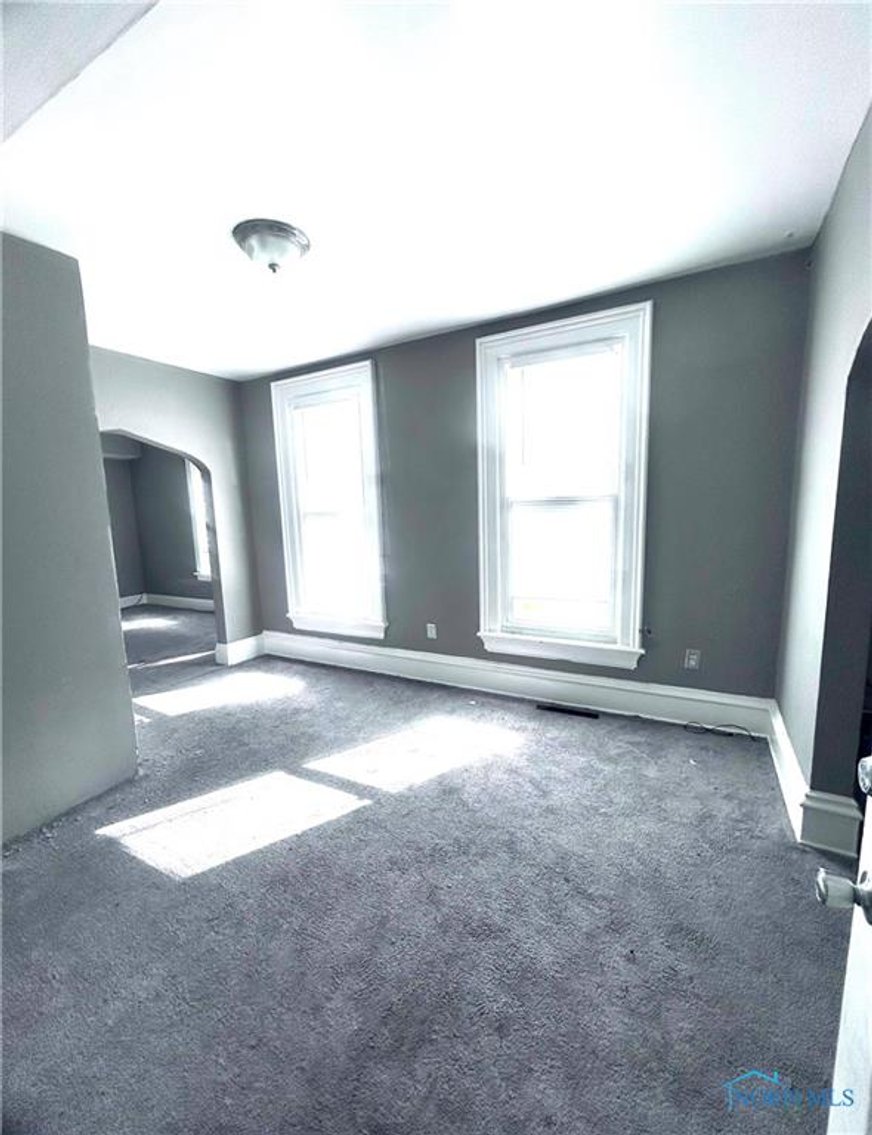 Image for SOLD PRIOR TO AUCTION ! 918 Walnut St