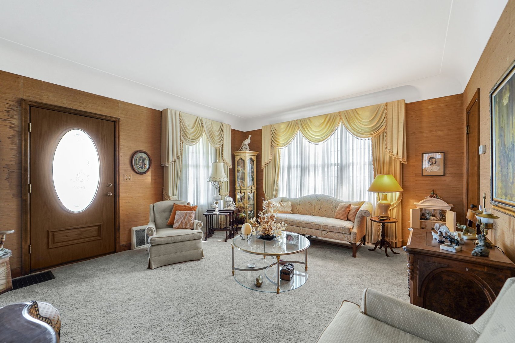 Image for MINIMUM BID AUCTION $900,000! 3133 Edgewood Rd