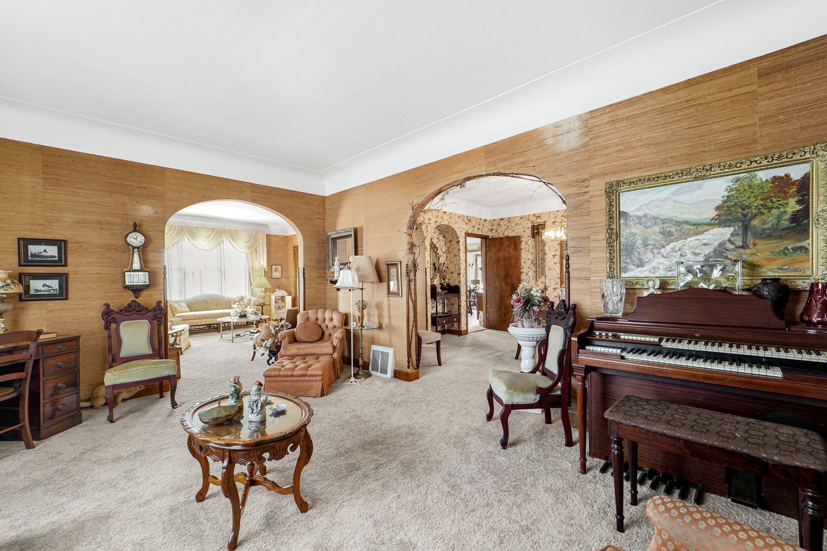 Image for MINIMUM BID AUCTION $900,000! 3133 Edgewood Rd