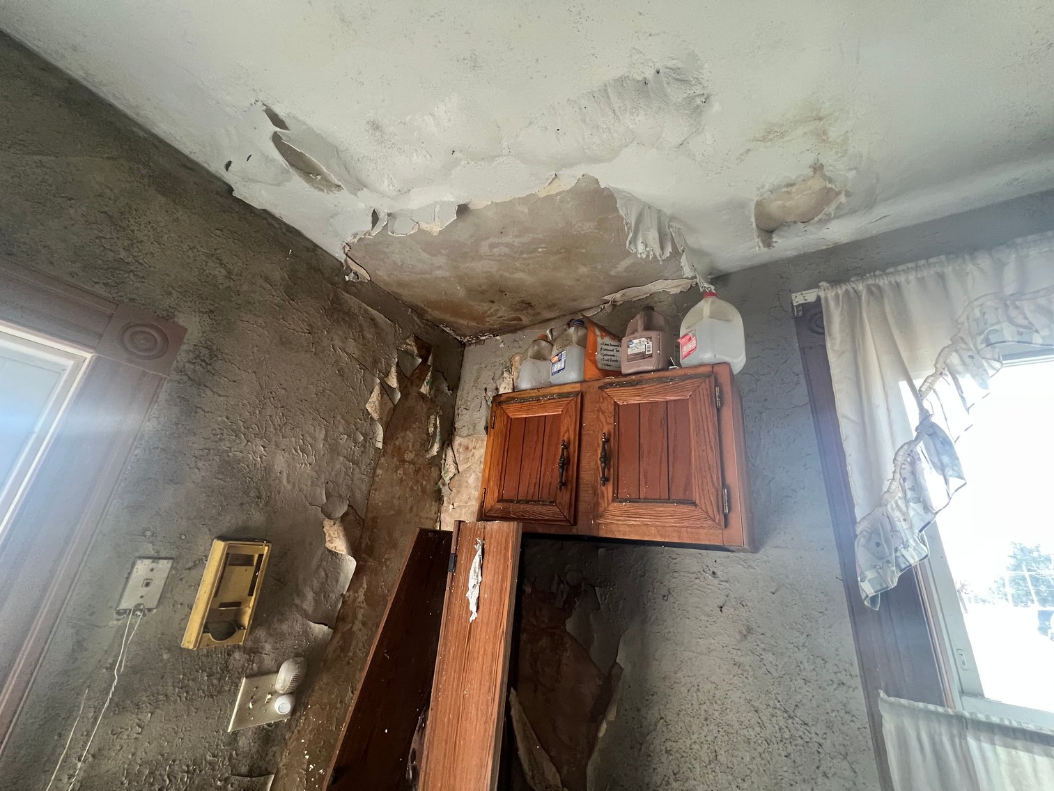 Image for AUCTION IS POSTPONED! 1508 Bell Ave