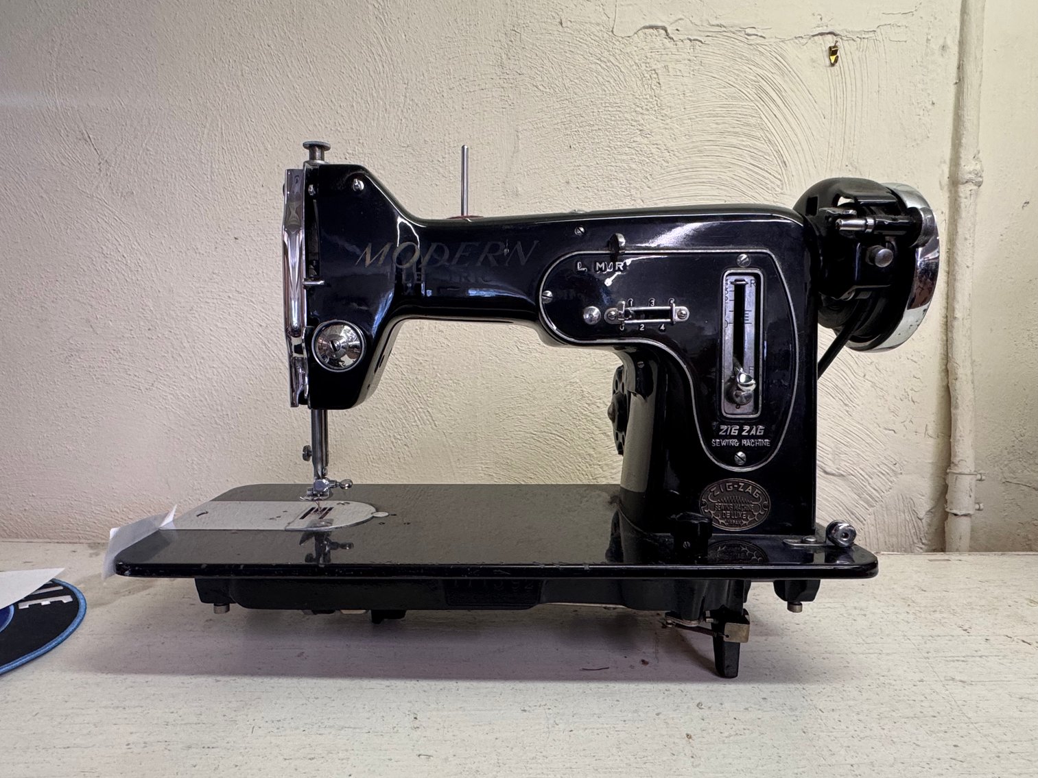 Image for SZAR'S MENS SHOP LIQUIDATION ONLINE ONLY AUCTION