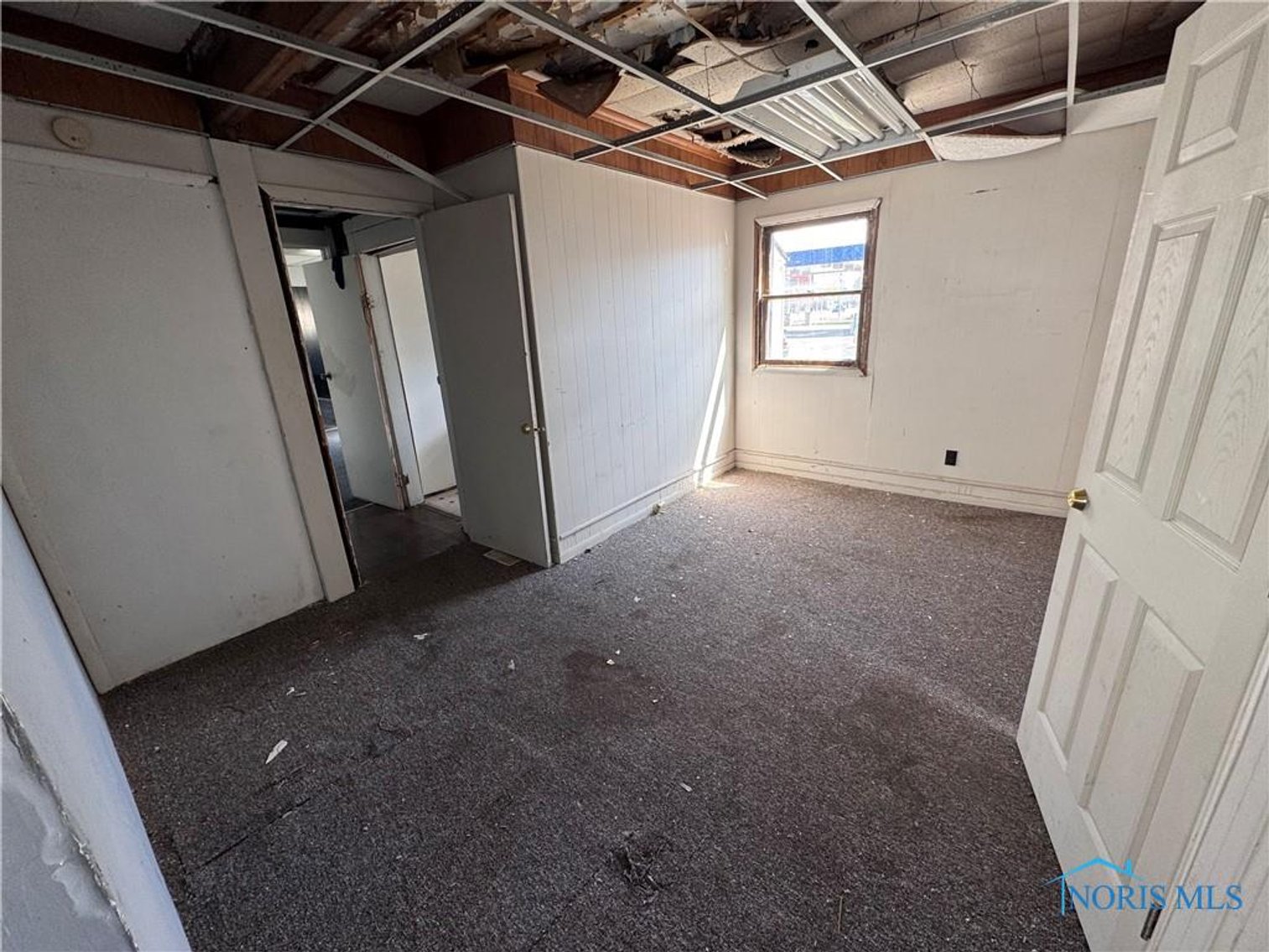 Image for MINIMUM BID AUCTION $49,000! 1327 W. Sylvania Ave