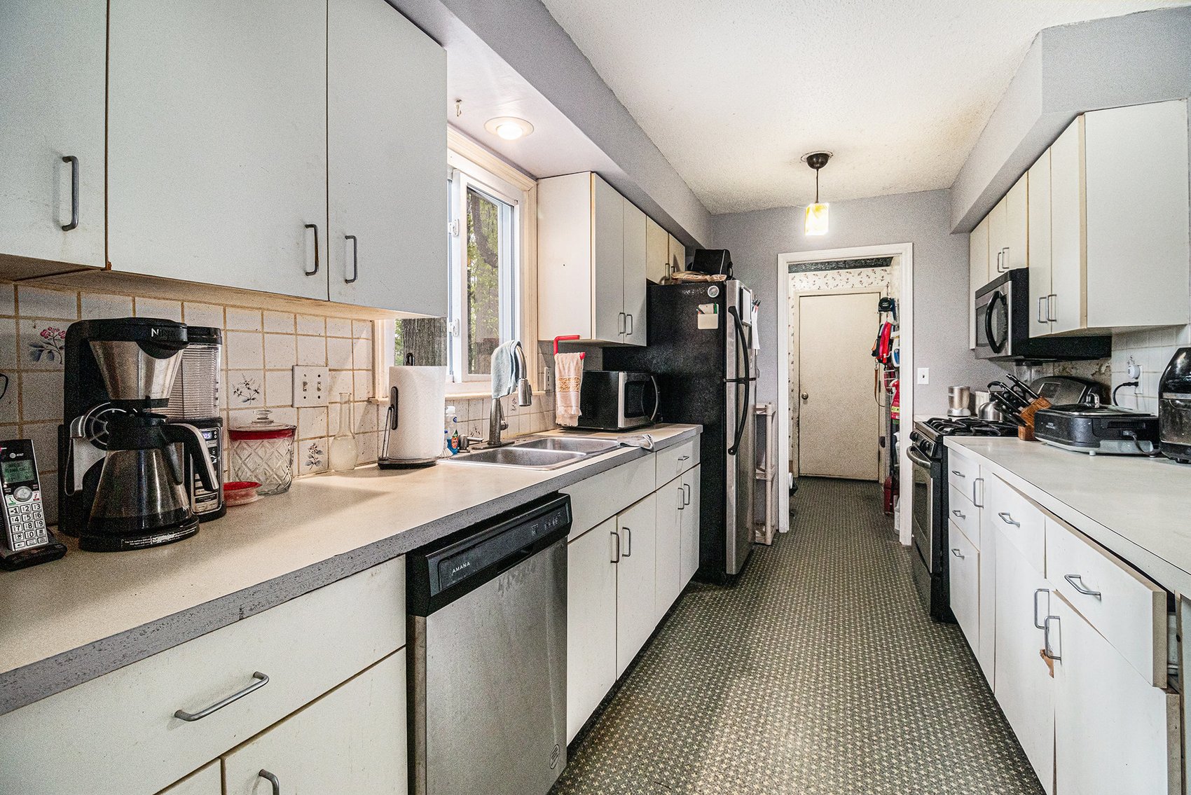 Image for MINIMUM BID AUCTION $225,000! 6612 Garden Rd