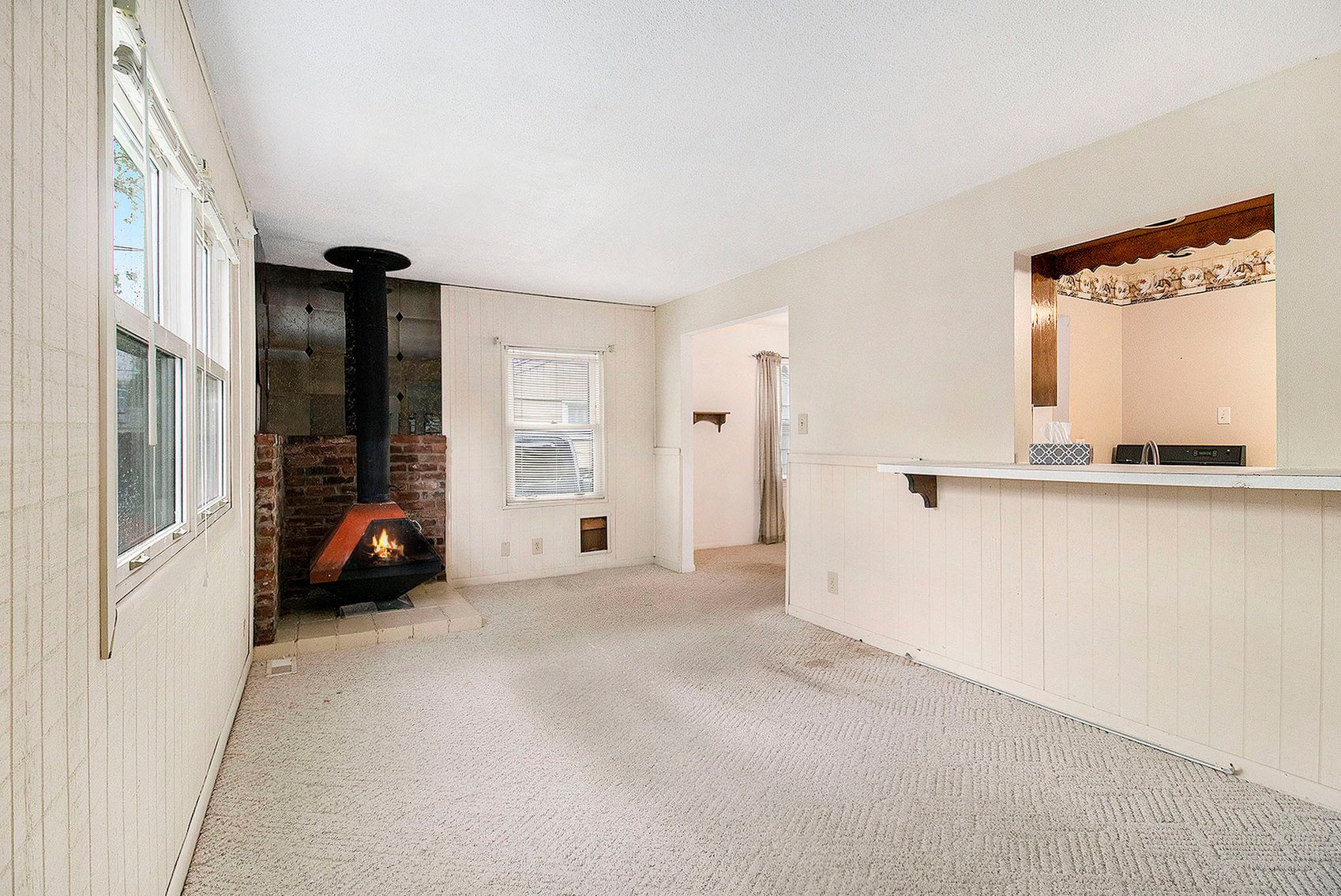 Image for MINIMUM BID AUCTION $60,000! 1486 Slater St.