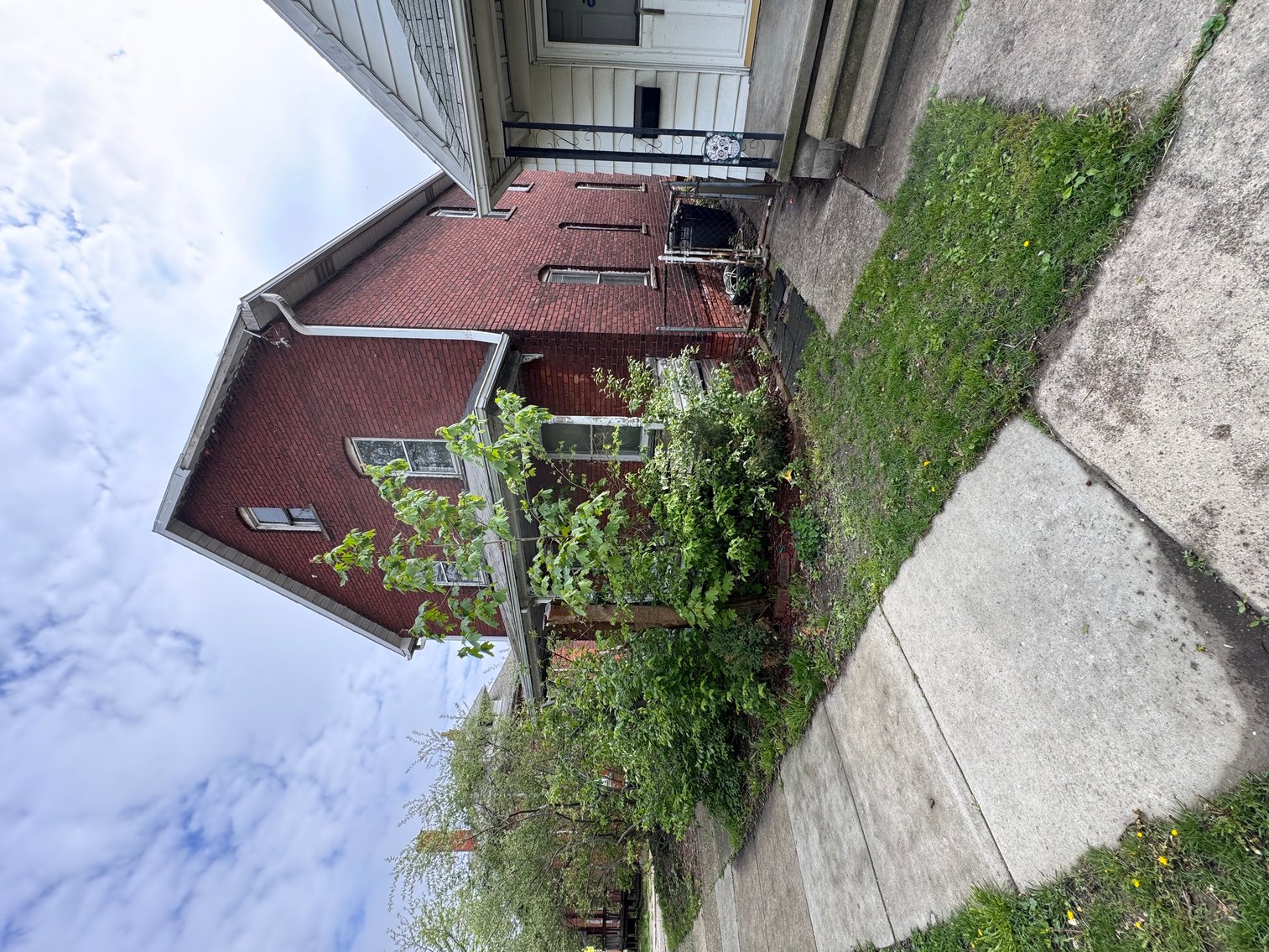 Image for MINIMUM BID AUCTION $9,000! 364 Burger St