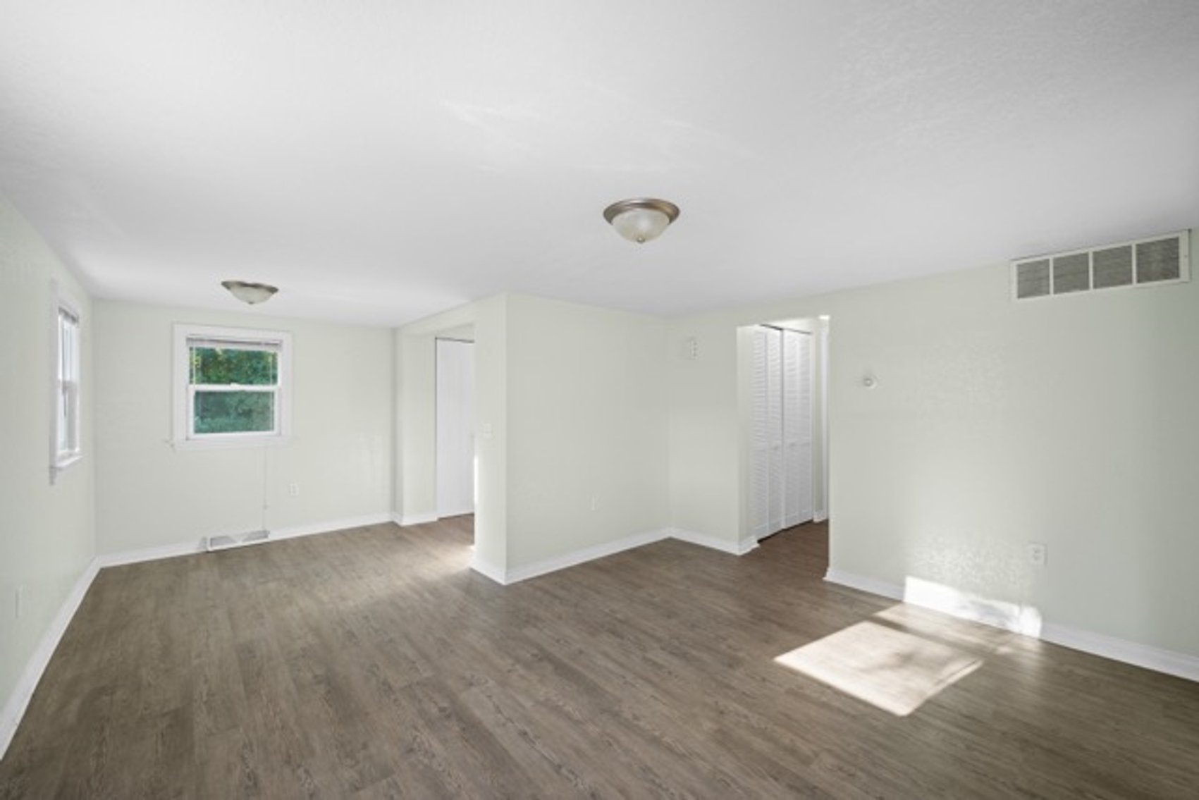 Image for MINIMUM BID AUCTION $119,000! 3157 Maplewood