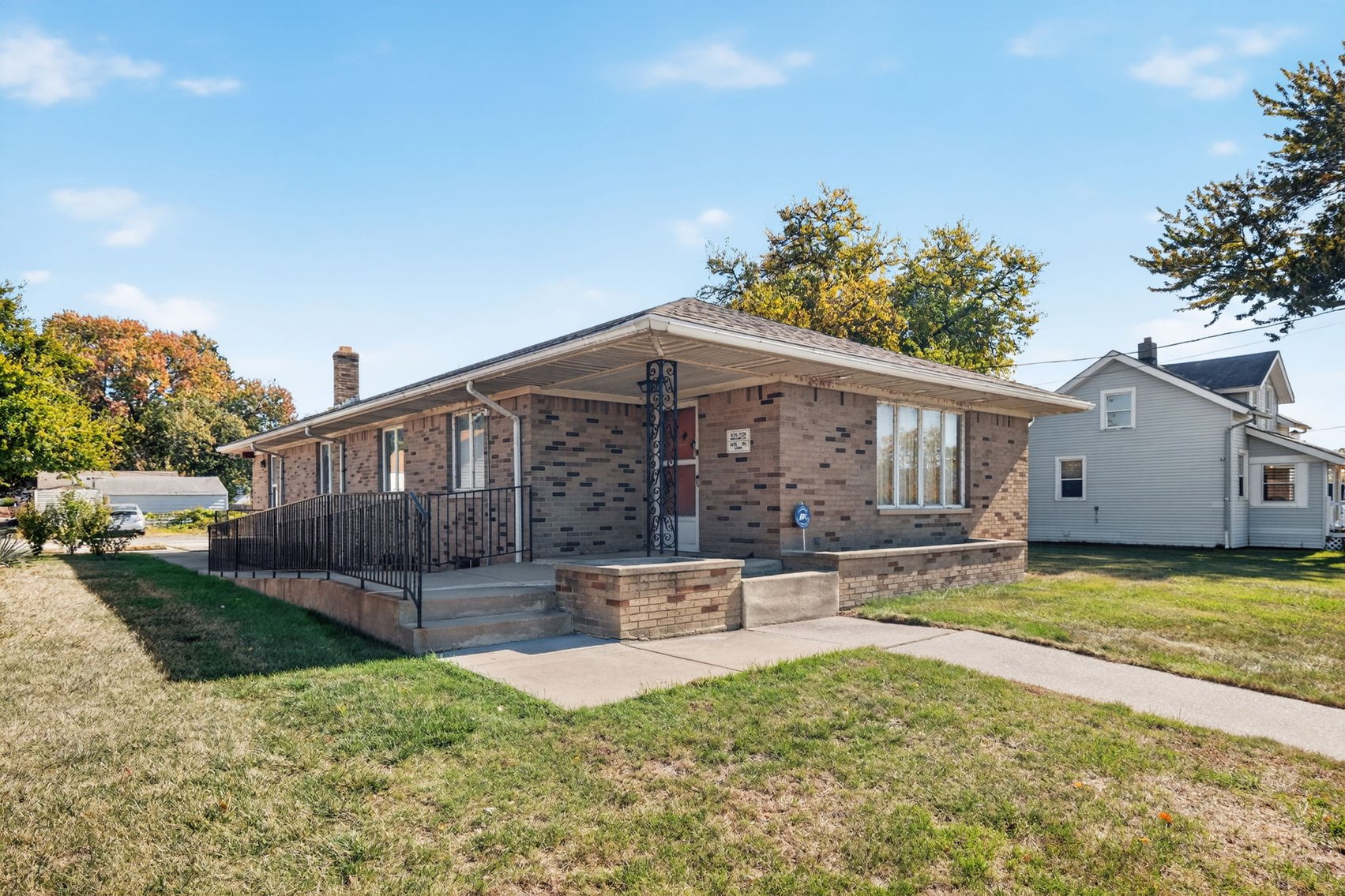 Image for MINIMUM BID AUCTION $59,000! 617 Miami St