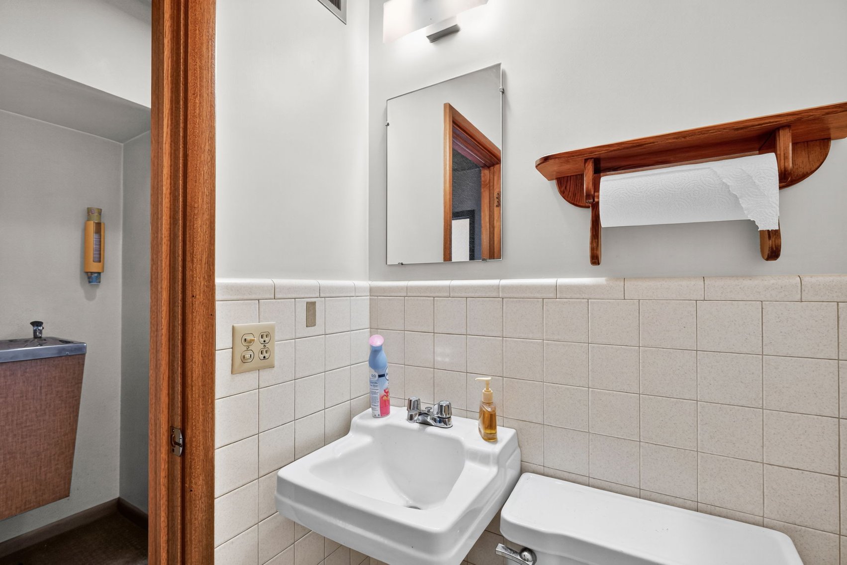 Image for MINIMUM BID AUCTION $59,000! 617 Miami St