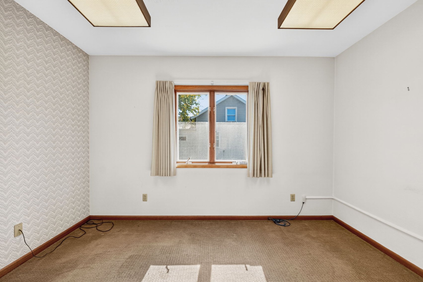 Image for MINIMUM BID AUCTION $59,000! 617 Miami St