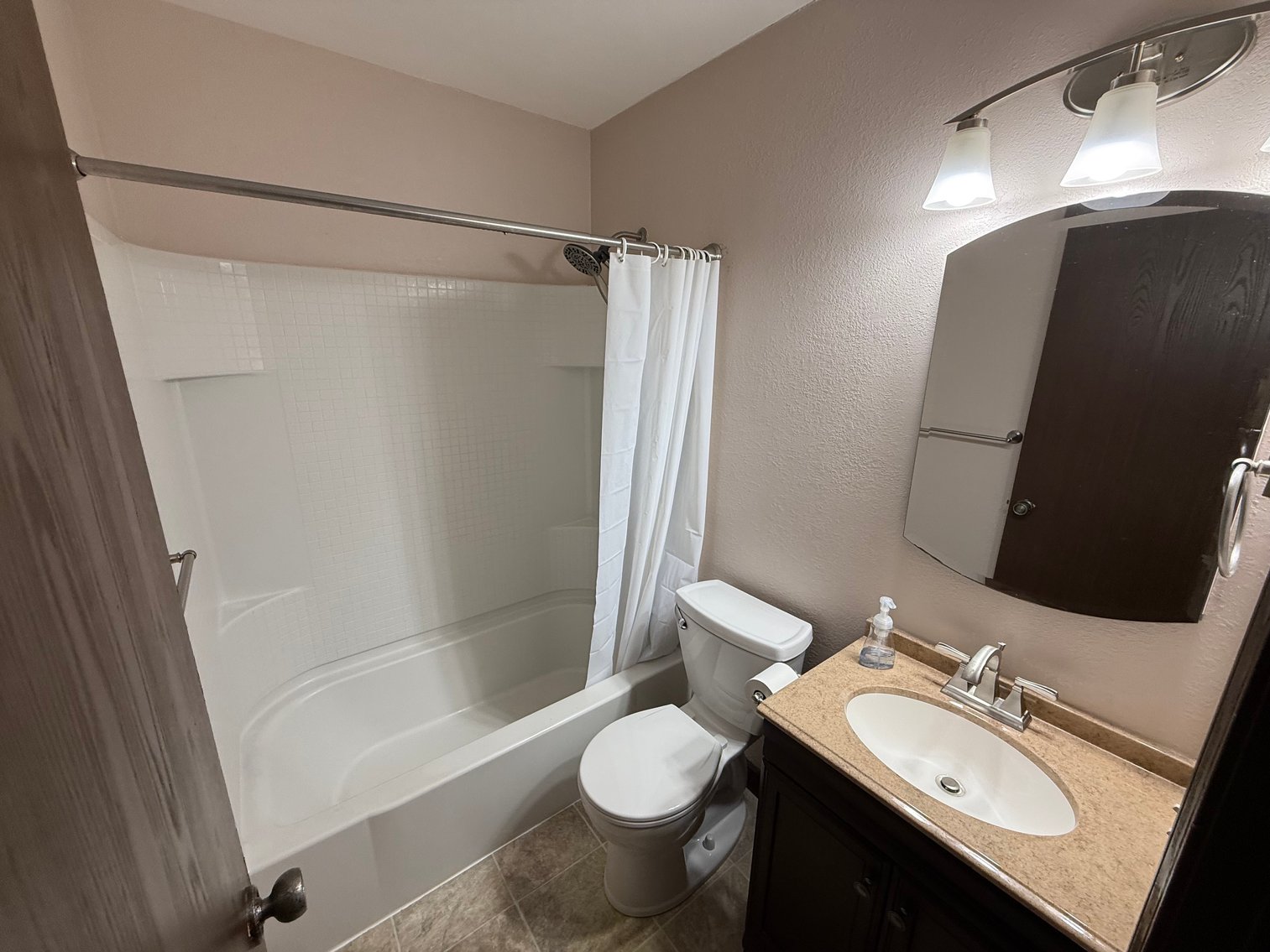 Image for MINIMUM BID AUCTION $69,000! 4924 Roywood