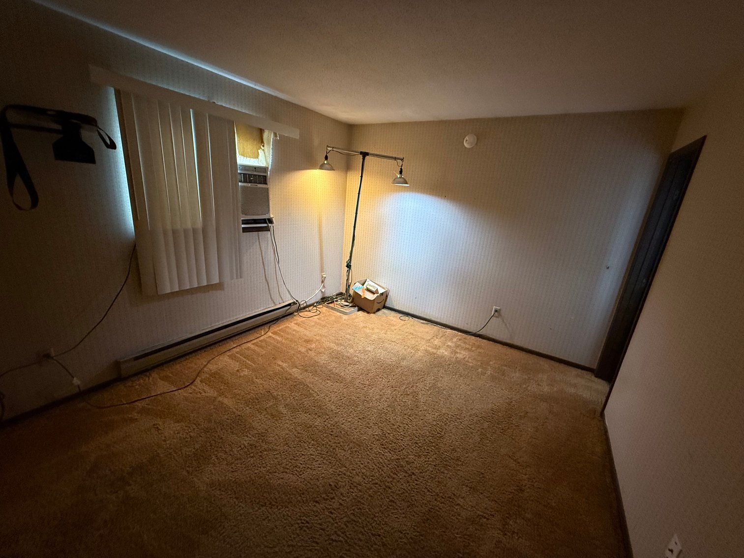 Image for MINIMUM BID AUCTION $69,000! 4924 Roywood