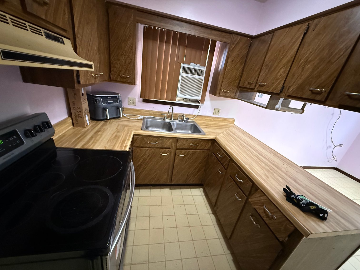 Image for MINIMUM BID AUCTION $69,000! 4924 Roywood