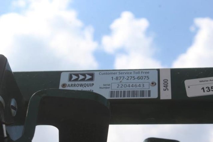 Image for Arrowquip 5400LV Manual Chute w/ Vet Cage