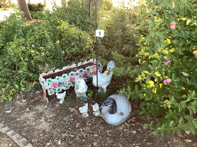 Image for Personal Property Estate of Clarence and Agnes Davis