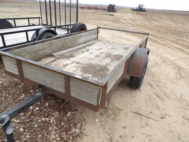 Image for Alvis Snider Estate Farm Equipment Auction