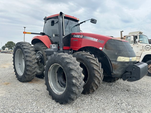 Image for 2015 Case IH 340 Magnum MFWD Tractor ZERD02841 Inv# 5239