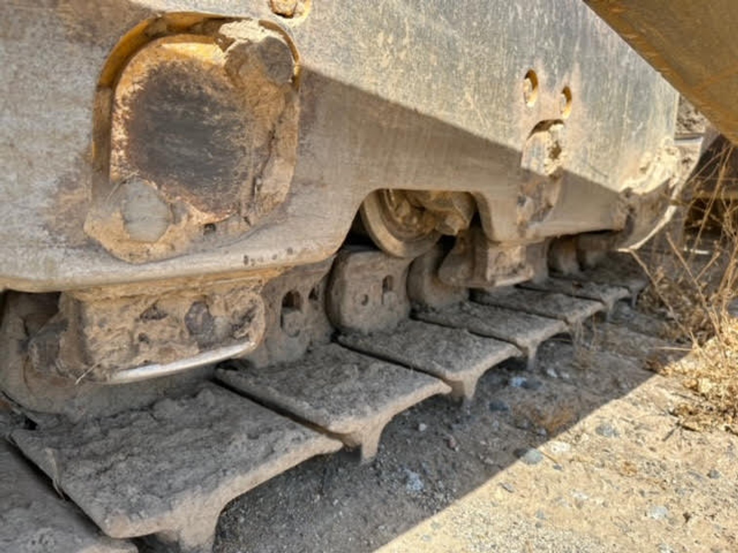 Image for 2016 John Deere 1050K