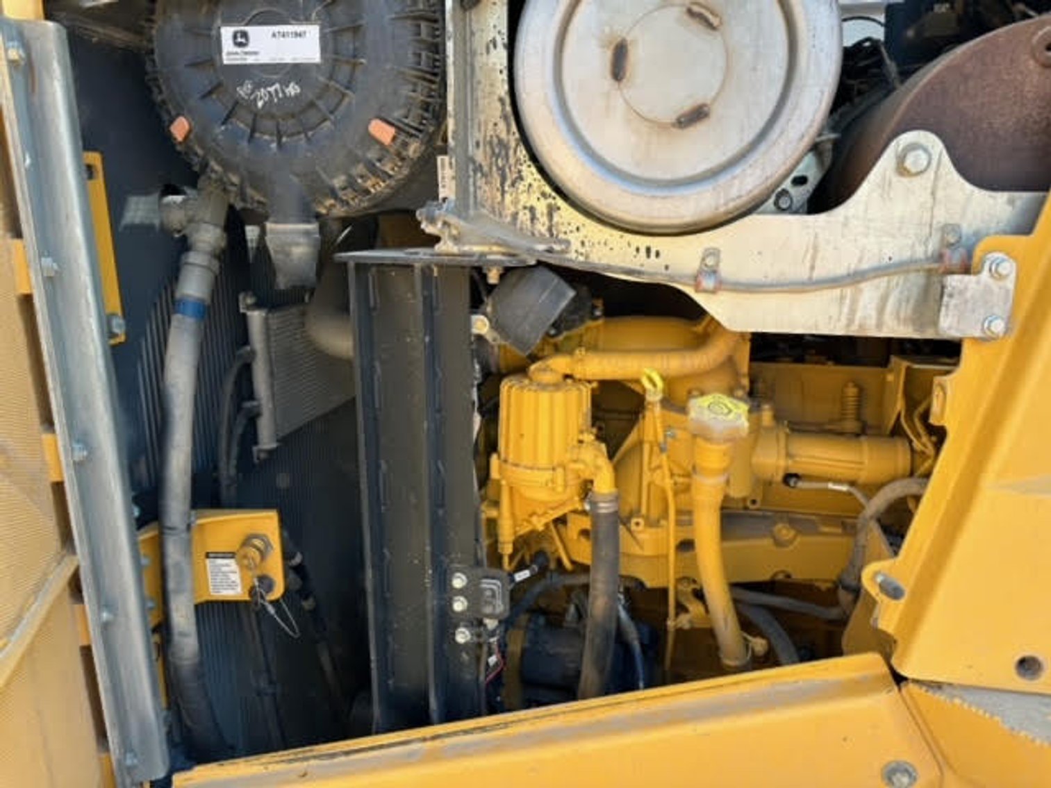 Image for 2016 John Deere 1050K