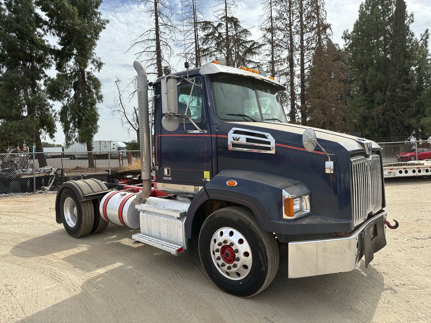 Image for 2013 Western Star W4700