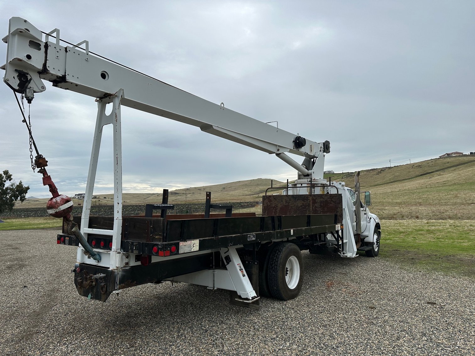 Image for 2009 Altec AC18-70B on 2009 Ford F750