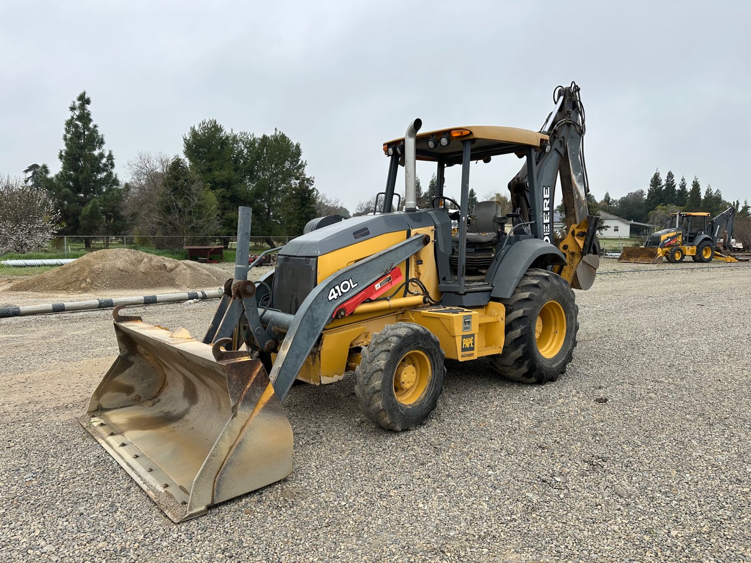 Image for 2015 John Deere 410L 4x4 Backhoe