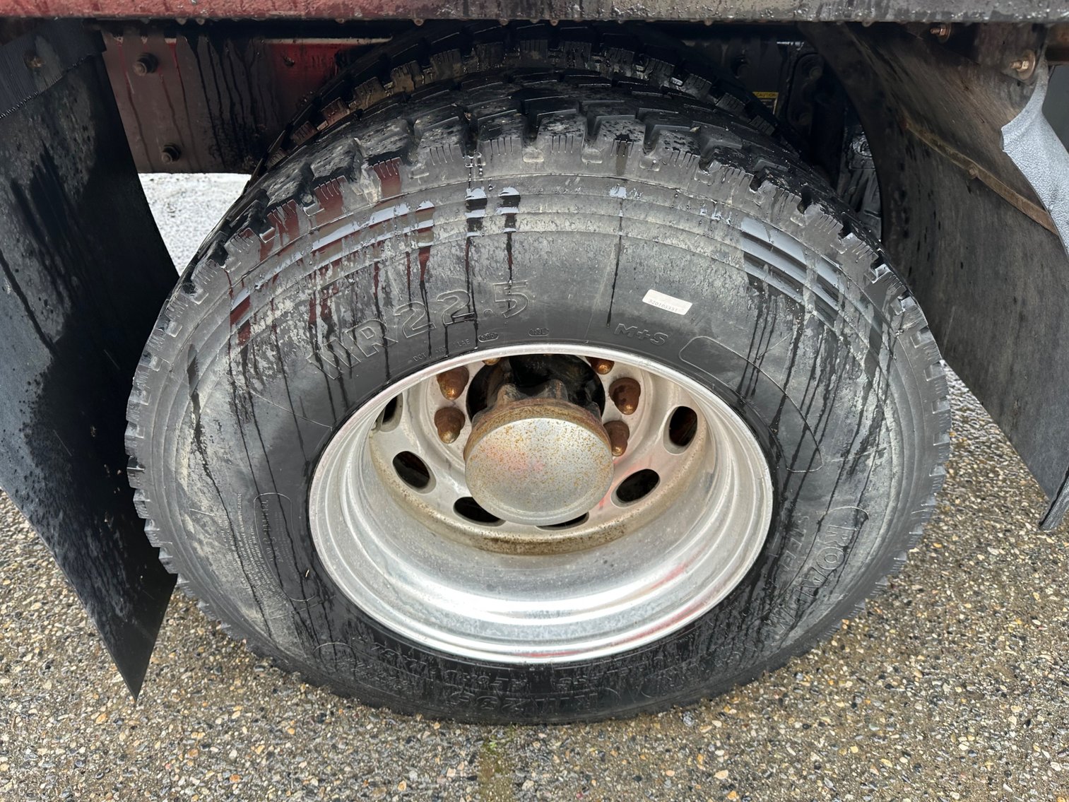 Image for 2004 Peterbilt 330 S/A Flatbed Truck