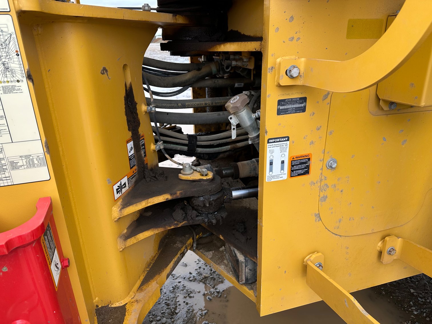 Image for 2020 John Deere 744L