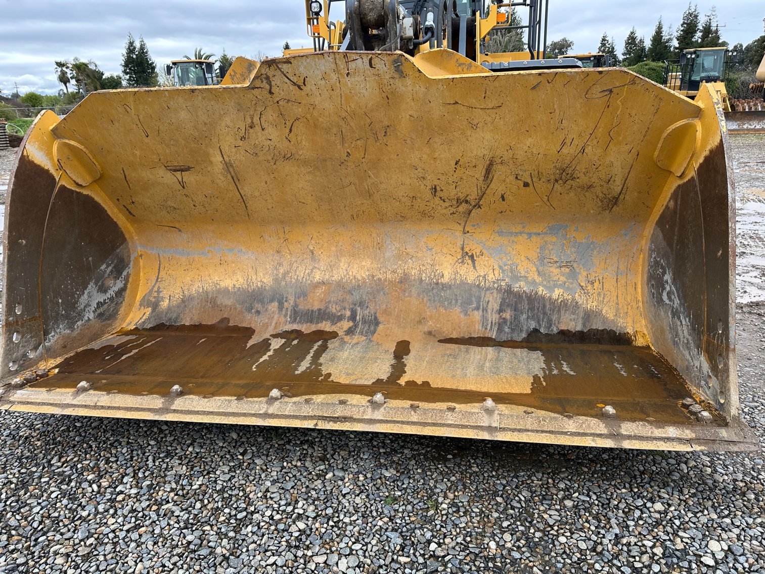 Image for 2020 John Deere 744L