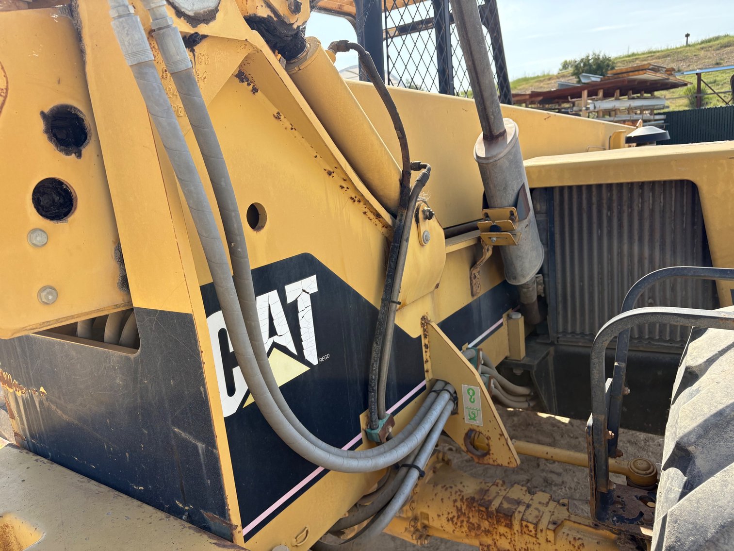 Image for Caterpillar TH83