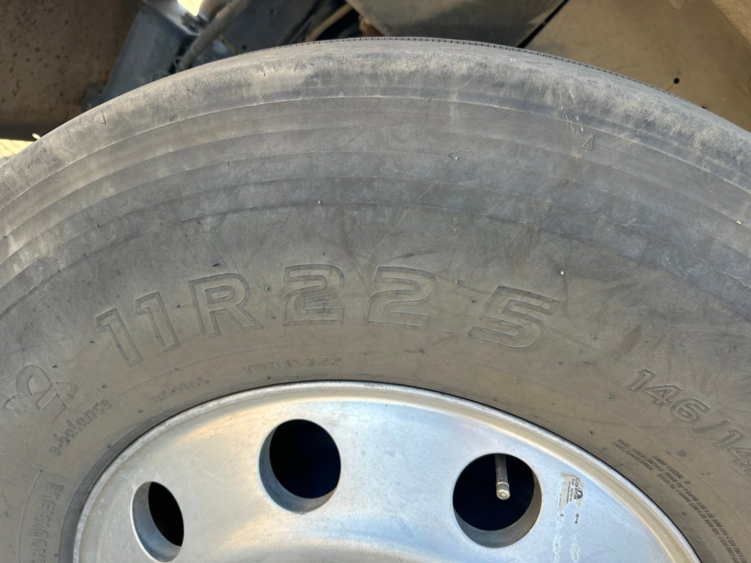 Image for 2011 Freightliner Coronado 122SD