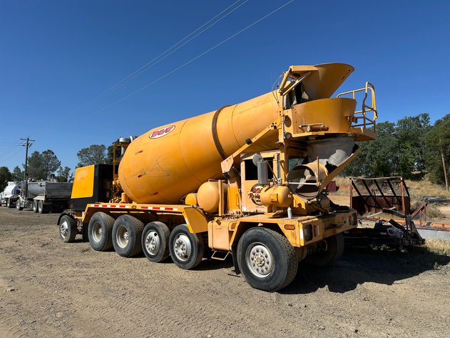 Image for 1987 Terex Front Discharge Mixer