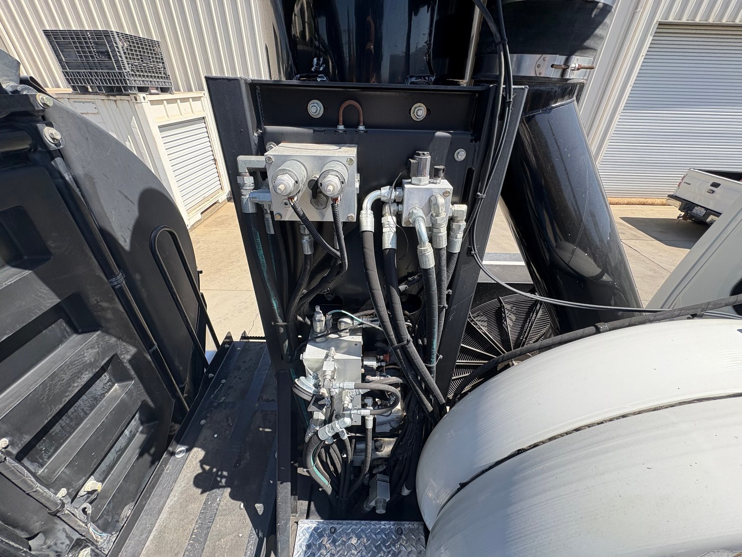 Image for 2013 International 7600 SBA Vac Truck