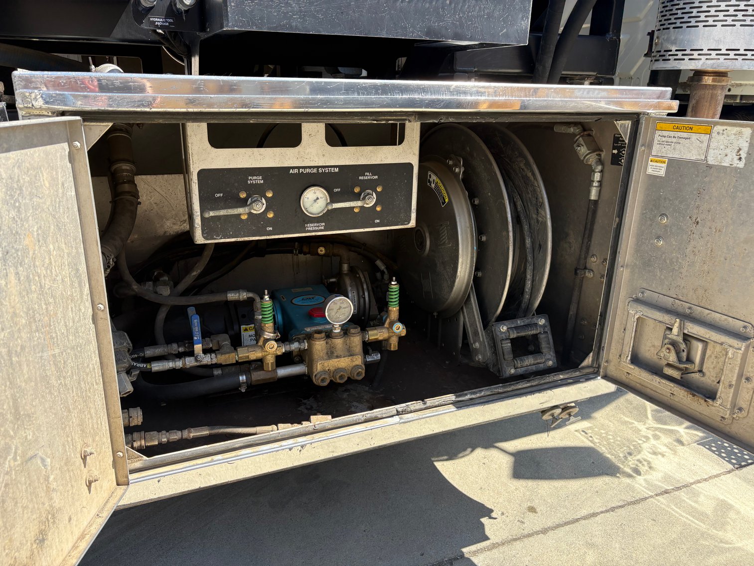 Image for 2013 International 7600 SBA Vac Truck