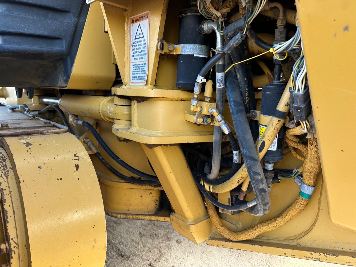 Image for 2005 Caterpillar 163H