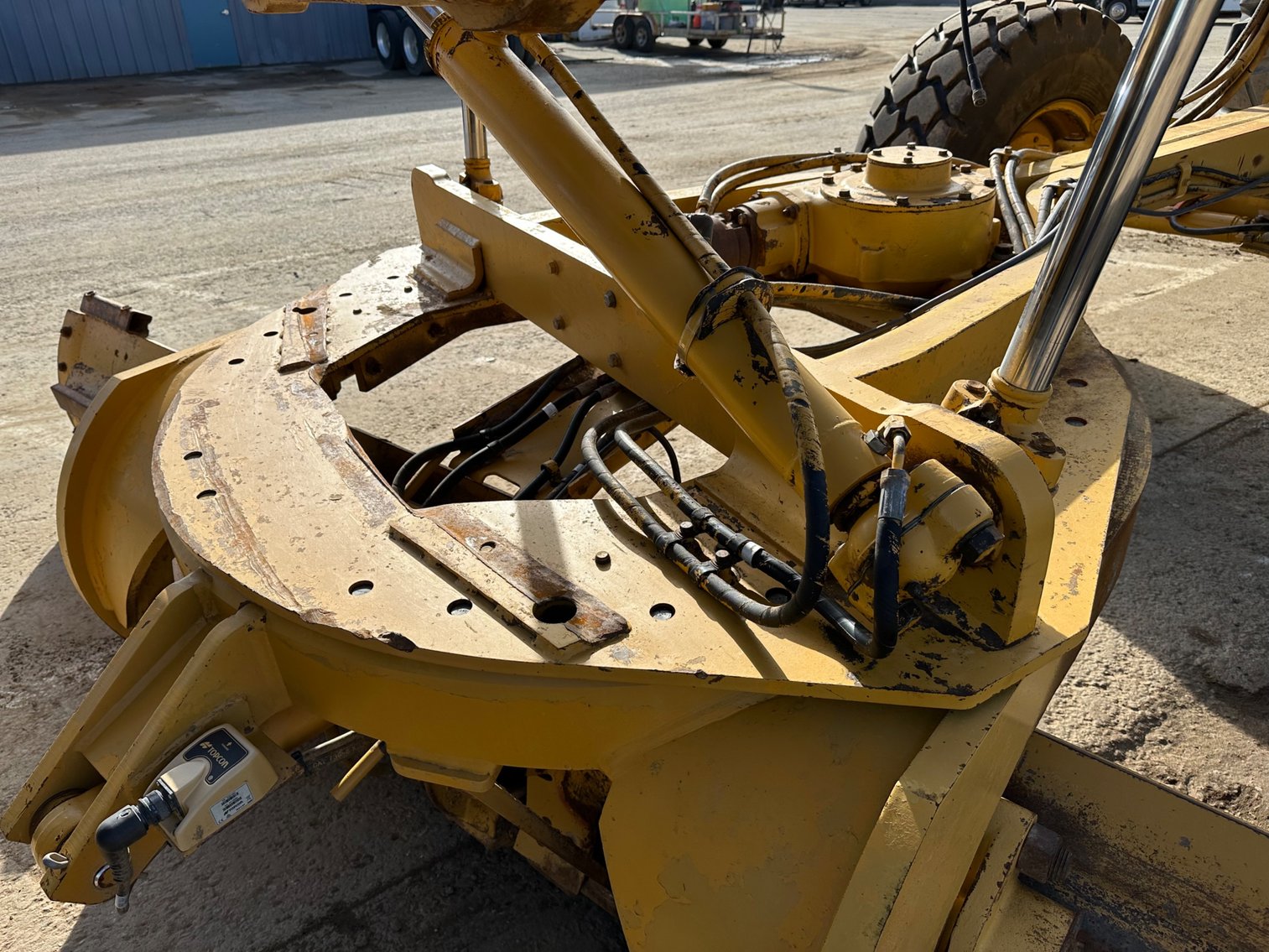 Image for 2005 Caterpillar 163H