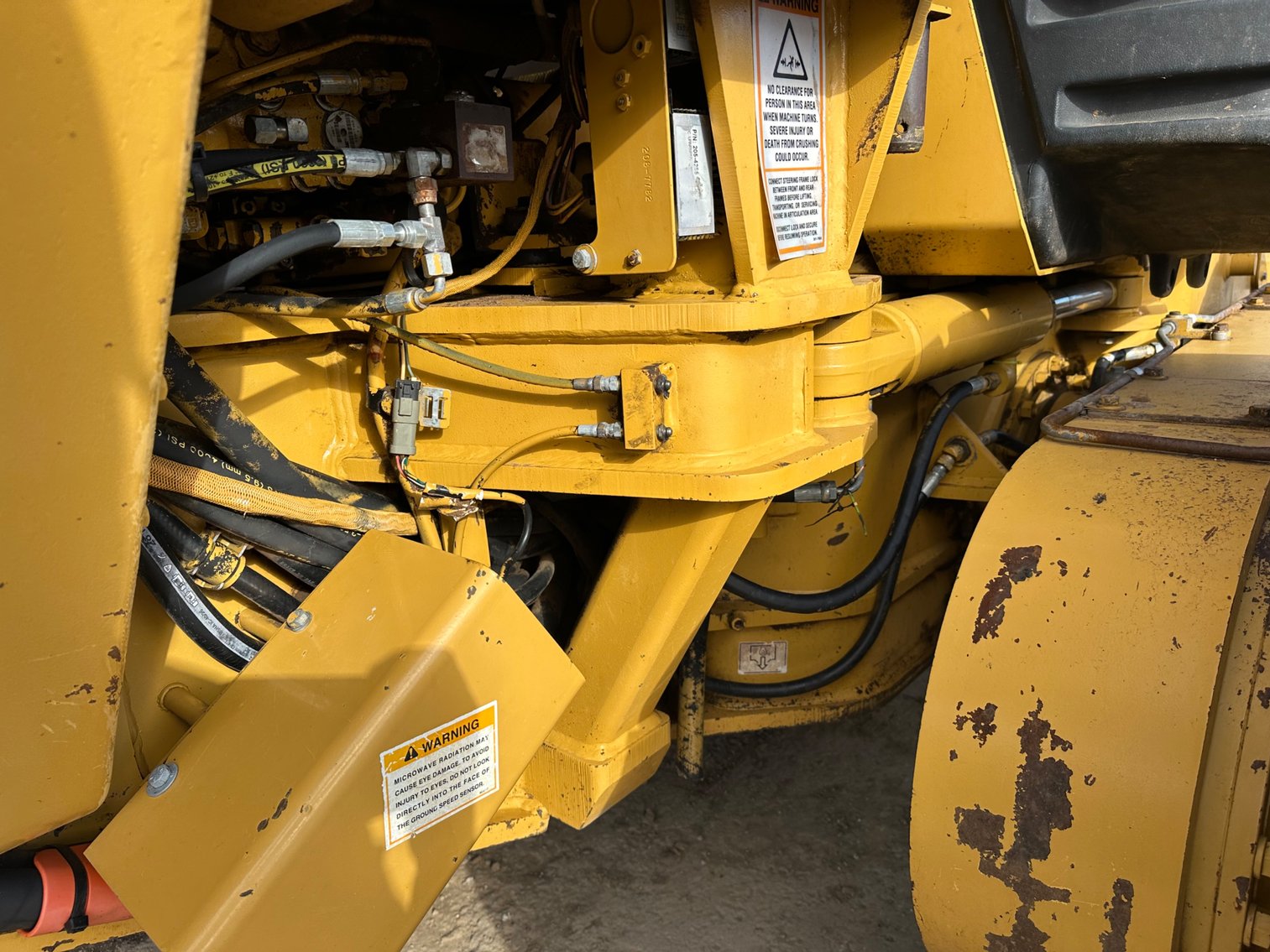 Image for 2005 Caterpillar 163H