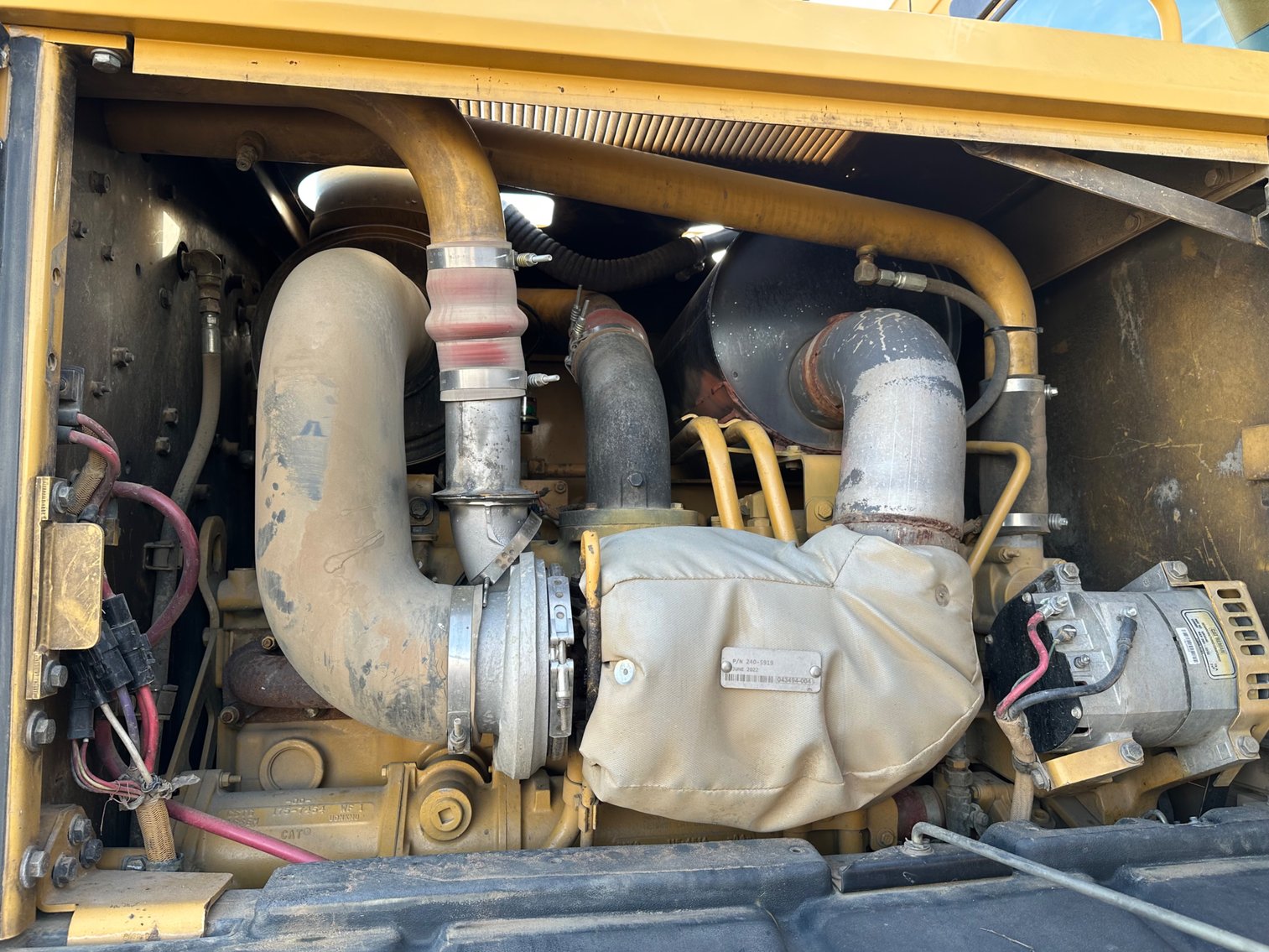 Image for 2005 Caterpillar 163H