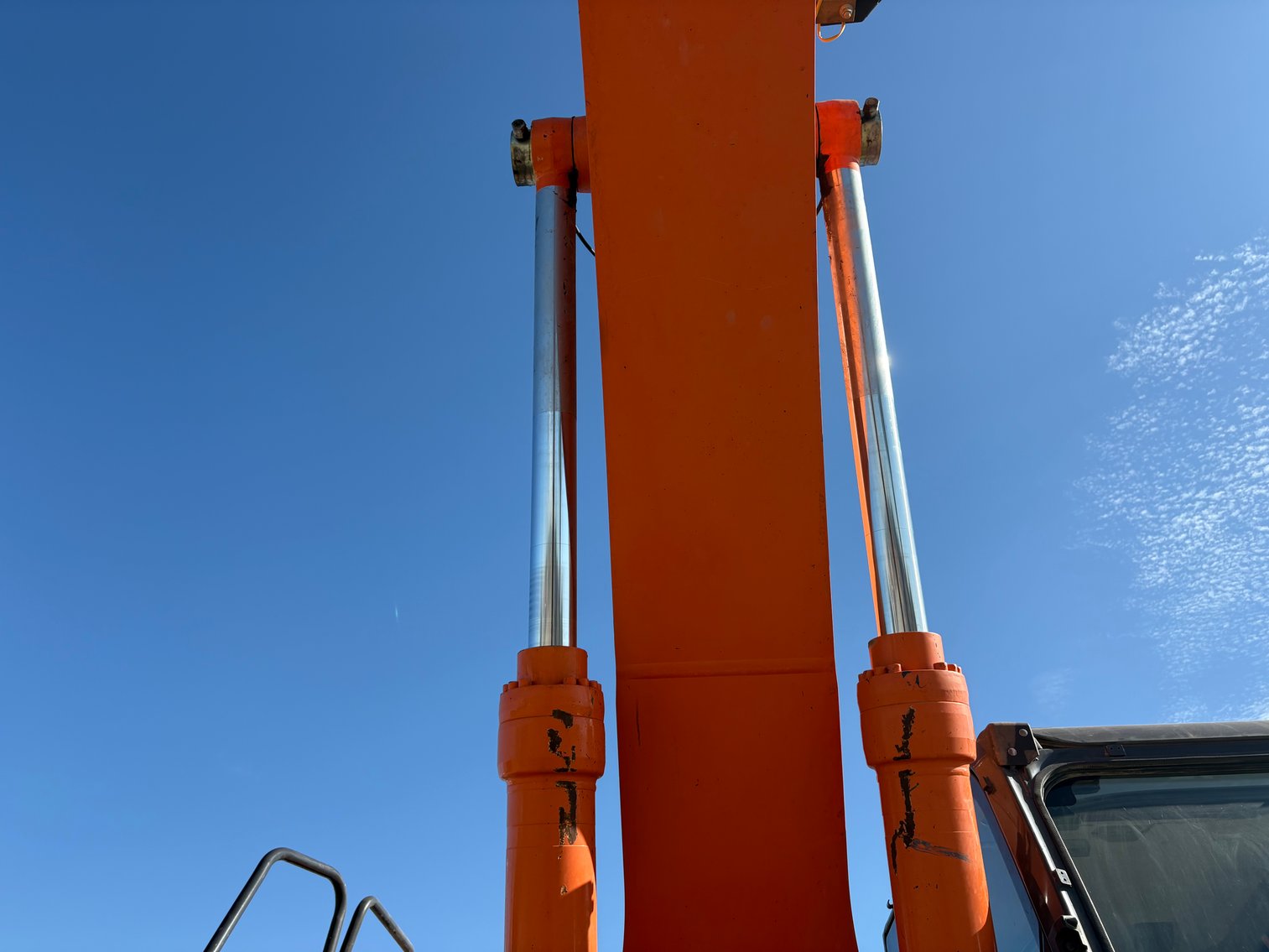 Image for 2016 Hitachi ZX300LC-65 Excavator