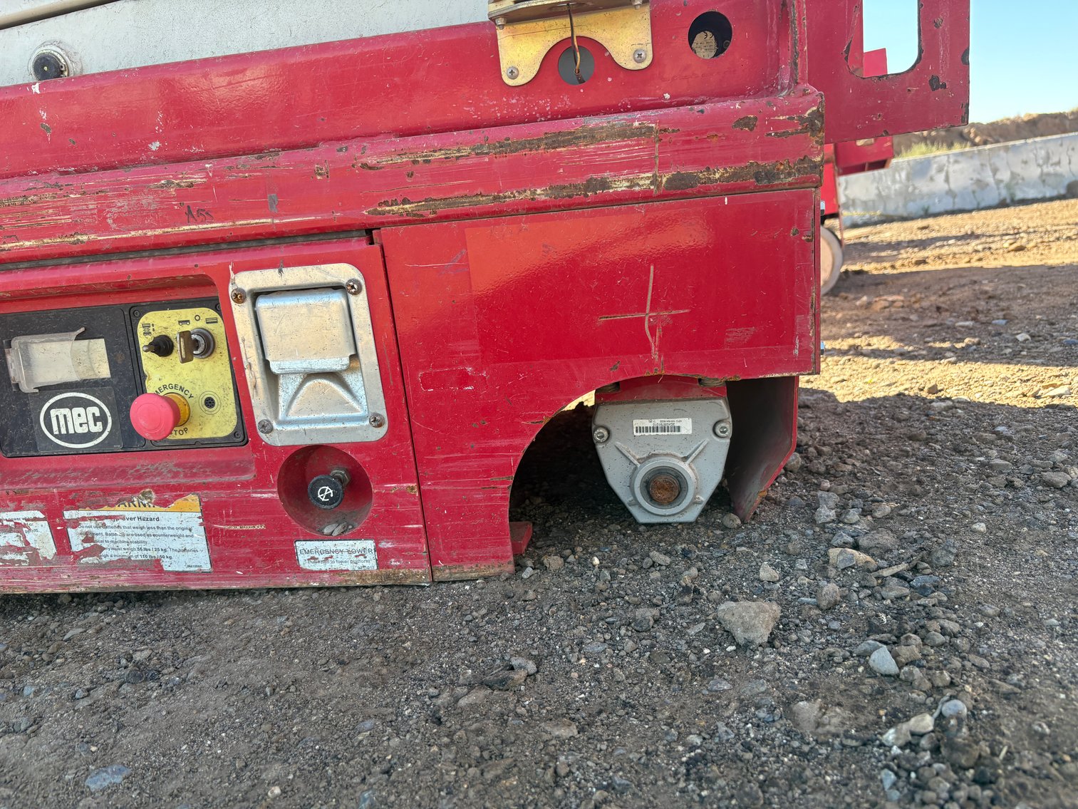 Image for 2018 MEC 1330SE Scissor Lift