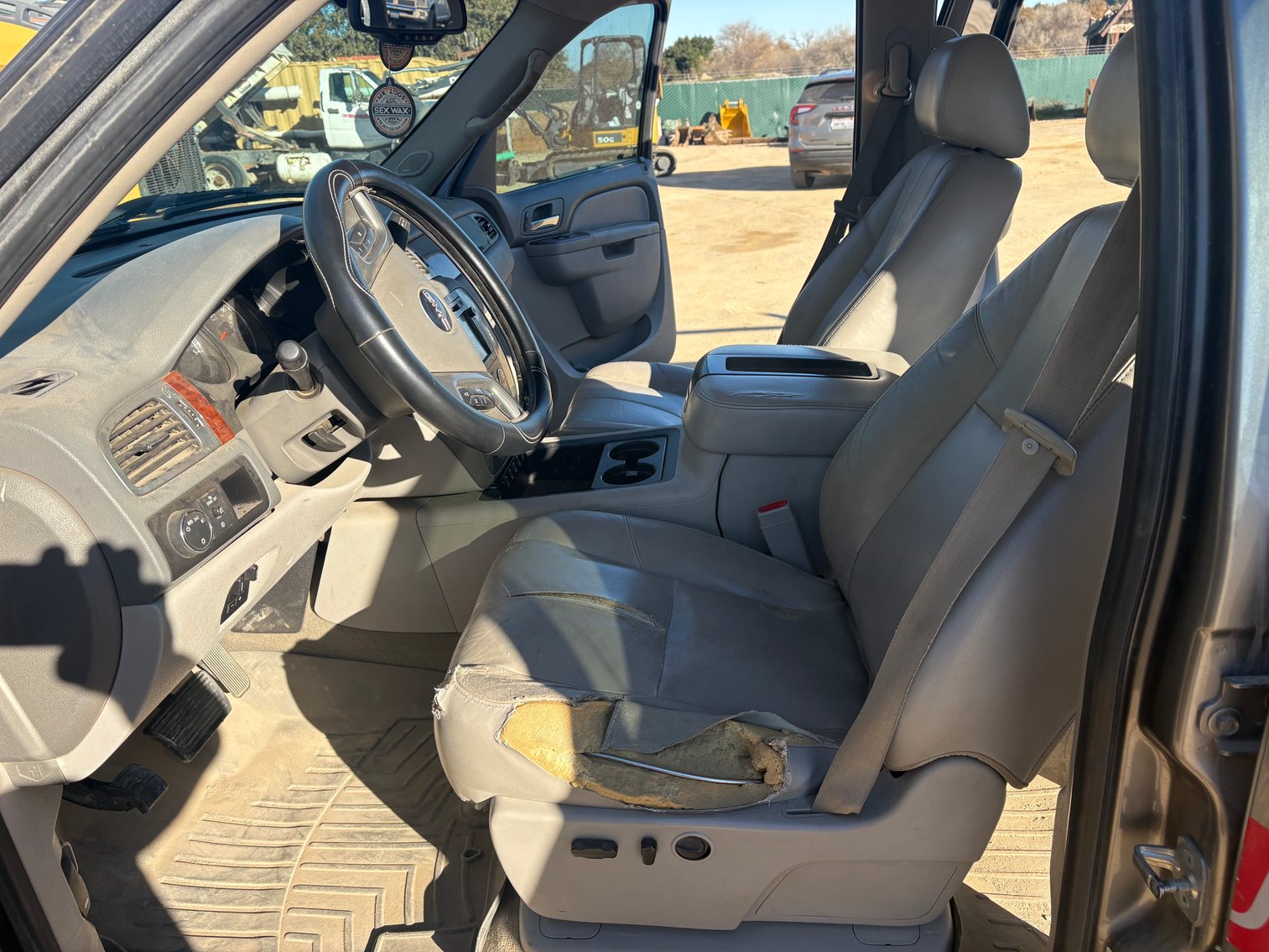 Image for 2012 GMC 3500HD Utility Truck